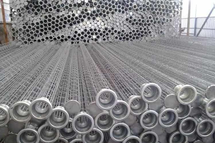 除尘器配件是应用惯性碰撞原理和静电吸附相结合的综合机理,对烟尘进行净化的一种除尘设备配件 除尘器配件是应用惯性碰撞原理和静电吸附相结合的综合机理,对烟尘进行净化的一种除尘设备配件