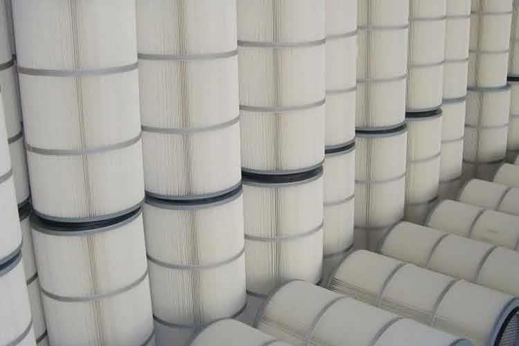 具有紧密的微孔结构,对1μm的粉尘过滤效率可达9成,有多种外形尺寸可选择 具有紧密的微孔结构,对1μm的粉尘过滤效率可达9成,有多种外形尺寸可选择