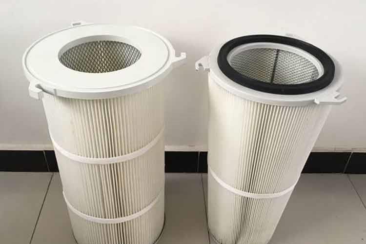 焊烟乐鱼在线登录入口（China）官方网站要经常的清扫，要求油水分离，气包要及时放水，经常检查袋除尘器内部风路开闭、控制清扫用风等