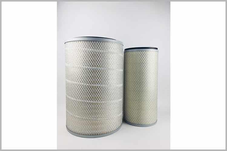 准备新的液压乐鱼在线登录入口（China）官方网站，注意操作时不能穿化纤衣服，以防静电的放电火花